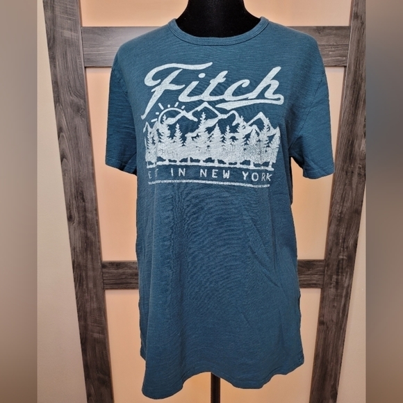 Abercrombie and Fitch Tee - Picture 2 of 8
